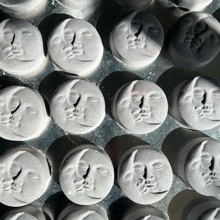 LUNAR